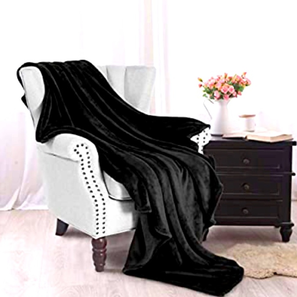 ✨BRAND NEW VELVET FLEECE BLANKET✨